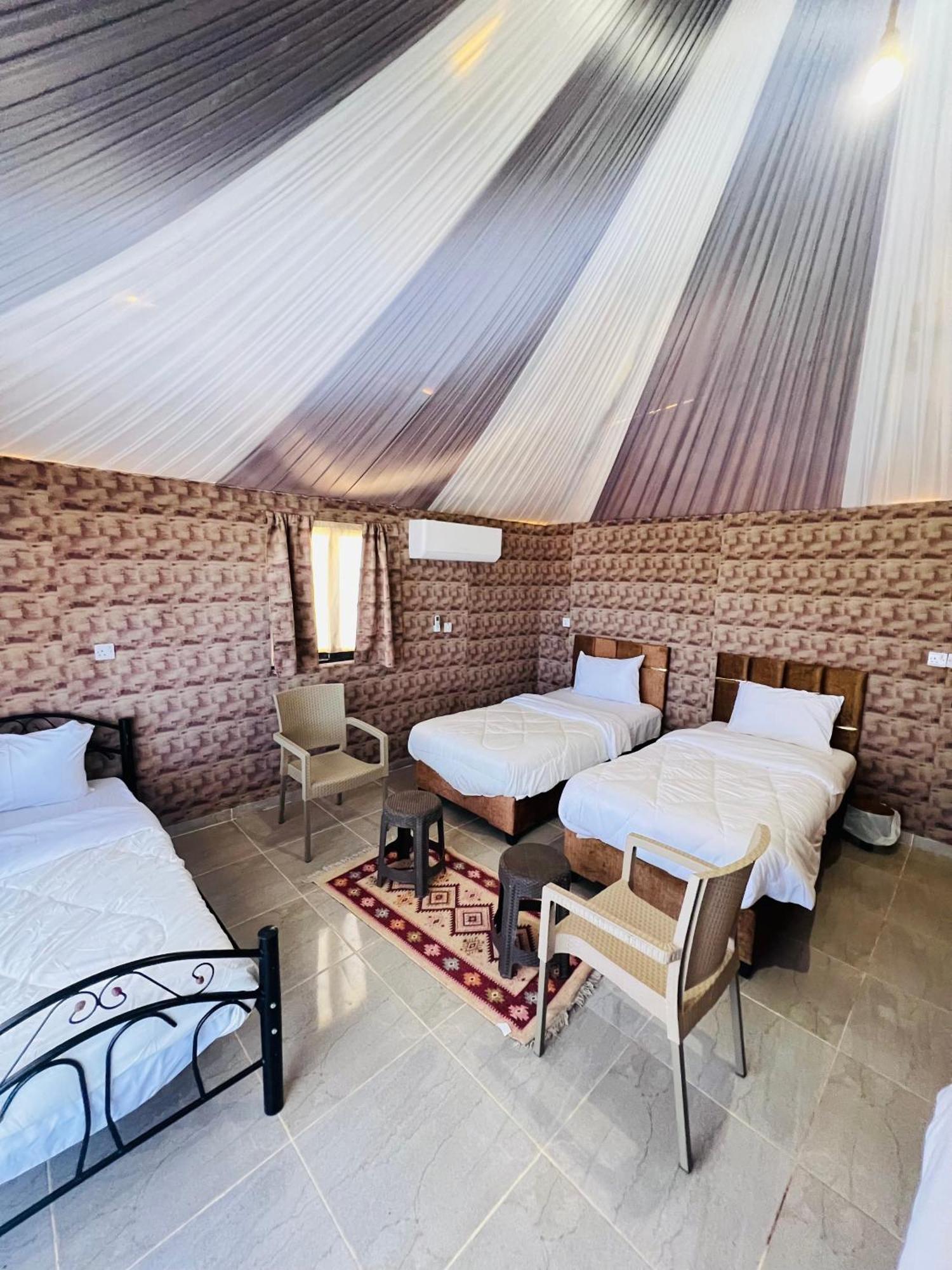 Abdullah Luxury Camp Apartment Wadi Rum Exterior photo